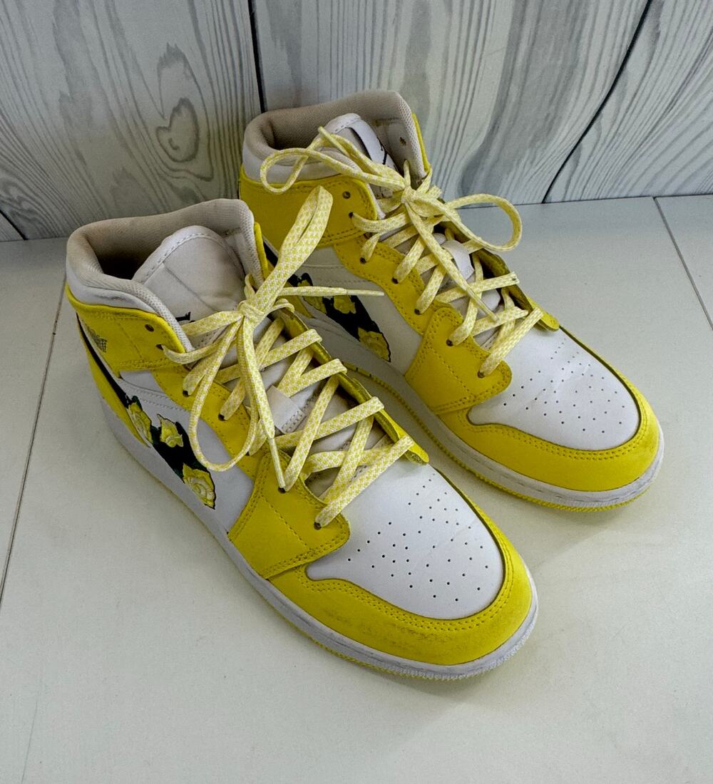 Nike Air Jordan 1 Mid SE GS Floral Rose Patch Dynamic Yellow Sz 6Y